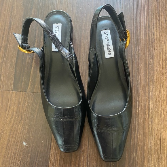 Steve Madden Black Croc-Embossed Leather Slingback Mules - Picture 3 of 4